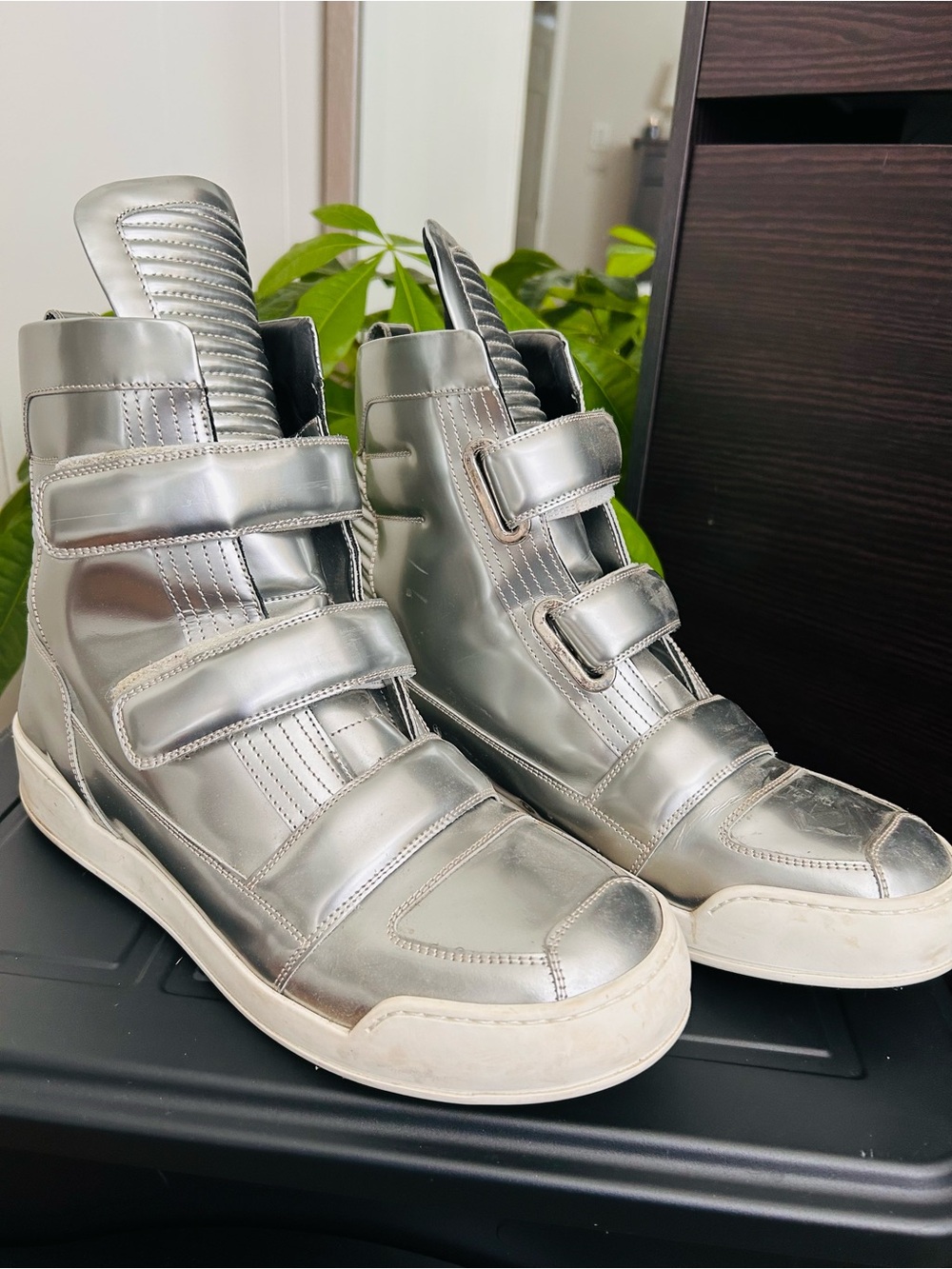 Balmain High-Top Metallic Silver Leather Strap Sneakers 44 / 11 USA
